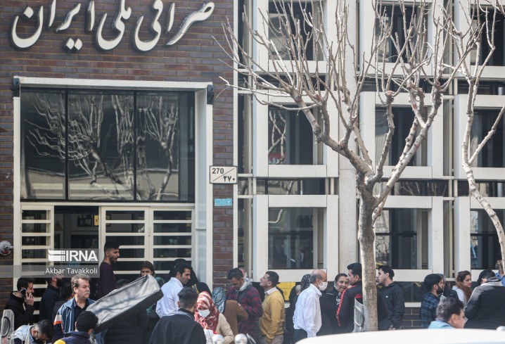 هشدار به اخلالگران بازار ارز و طلا: حسابهایتان مسدود میشود