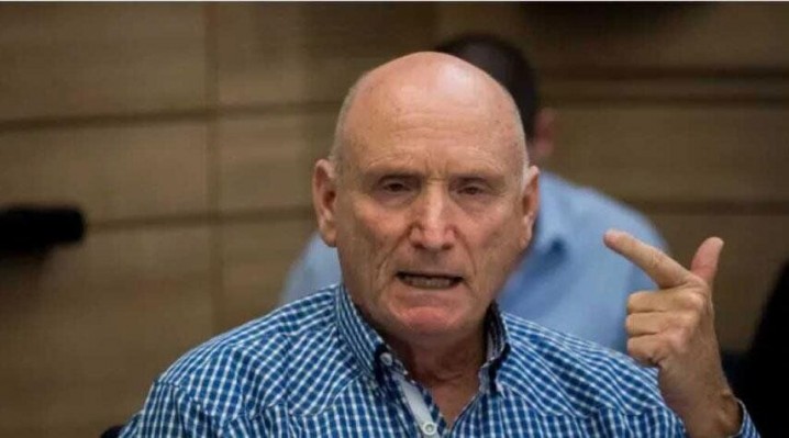 کشتی تایتانیک ما در مسیر نابودی است/ آماده ضربه قوی ایران نیستیم