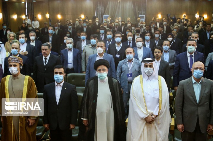 حضور مقامات عالیرتبه ۱۲ کشور درگیر گردوغبار تا تعیین تکلیف ۴۱۱ پروژه بدون مجوز محیط‌زیست