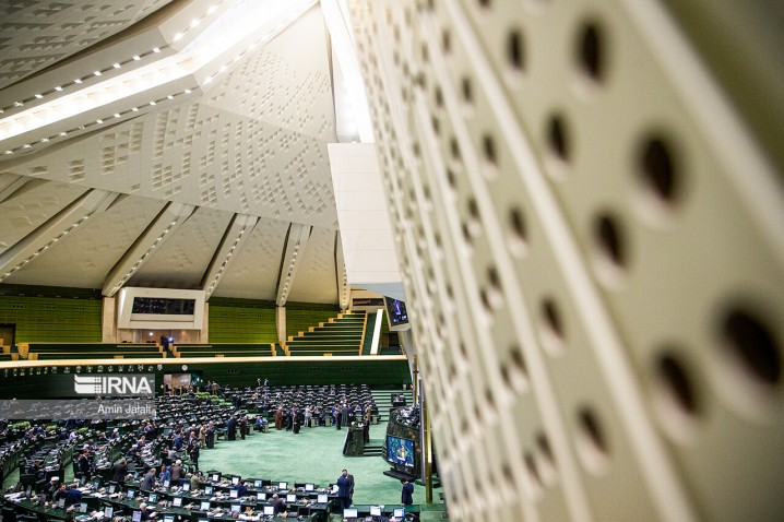 کلیات طرح اصلاح قانون پایانه‌های فروشگاهی تصویب شد