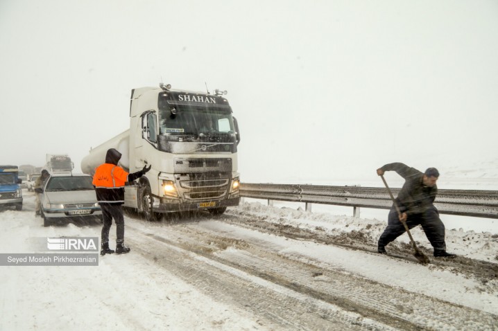توصیه پلیس راه به پرهیز از سفرهای غیرضروری تا پایان هفته