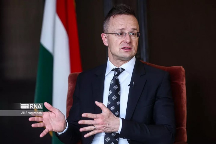 تحریم‌ها، همکاری تجاری ایران و مجارستان را غیرممکن نکرده است