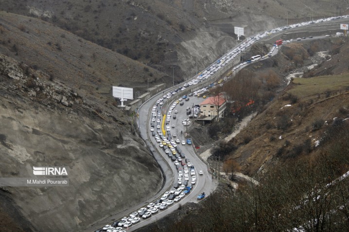 ترافیک سنگین در محور چالوس و آزاد راه تهران - شمال