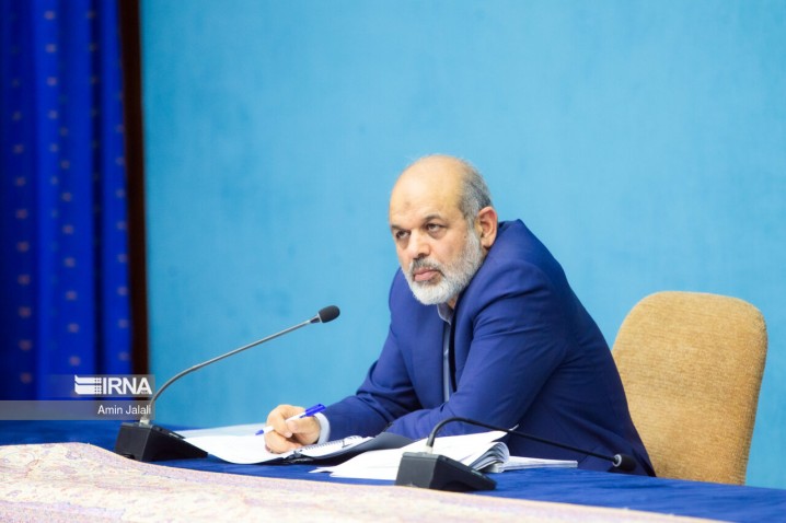 وحیدی: ما از چند طراحی مختلف دشمن توانستیم عبور کنیم/ حرکت احزاب ساماندهی شد