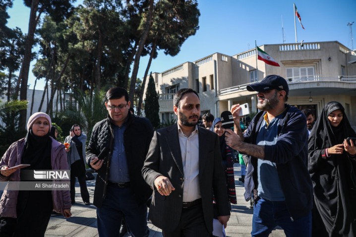 بهادری جهرمی: نتیجه مدیریت اقتصادیِ سیاسیون رشد ۴۲ درصدی نقدینگی بود