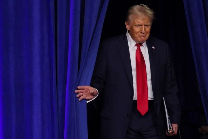 واشنگتن‌تایمز: ترامپ پیش‌ از شروع به‌ کار دولتش، عزل و نصب‌ها را کلید زده است