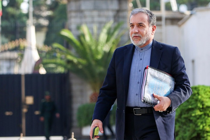 عراقچی: اگر موضوع اصلی این است که «ایران دنبال سلاح هسته‌ای نرود»، این قابل حصول است