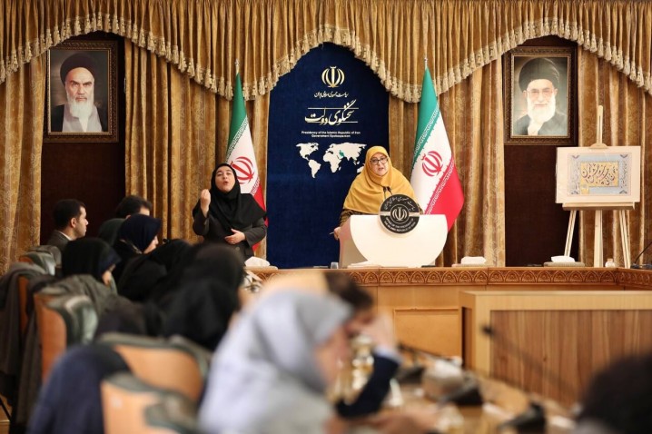 سخنگوی دولت: خبرخوشی درحوزه نفت برای مردم داریم/ زمین گیر شدن بانک ها بخاطر پالرمو و CFT