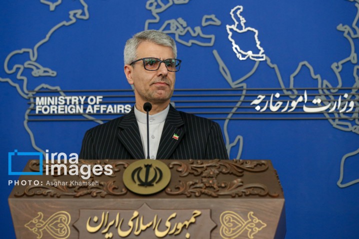 بقائی: با چشمانی باز و کوله‌باری از تجربه‌های گذشته، گام برمی‌داریم