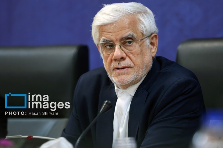 معاون اول رئیسجمهور از نمایشگاه کتاب بازدید کرد