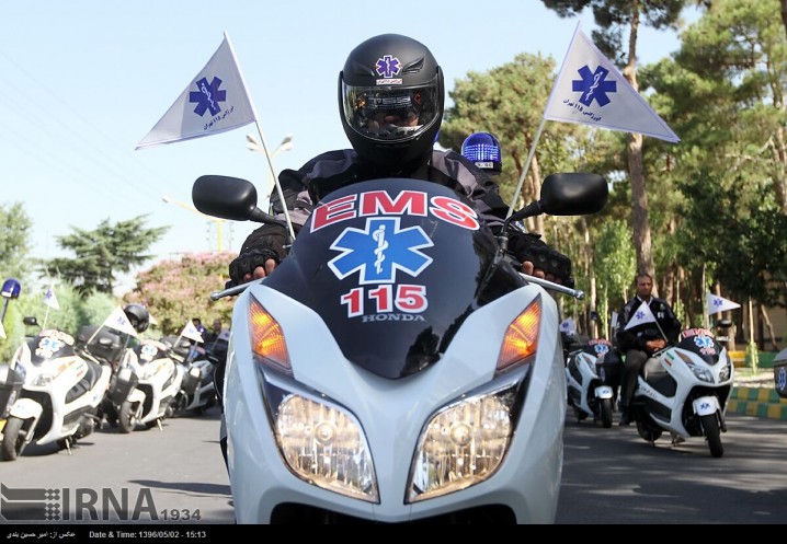 ترافیک جان مصدومان را تهدید می‌کند/ موتورلانس موثرتر از آمبولانس در کلانشهرها