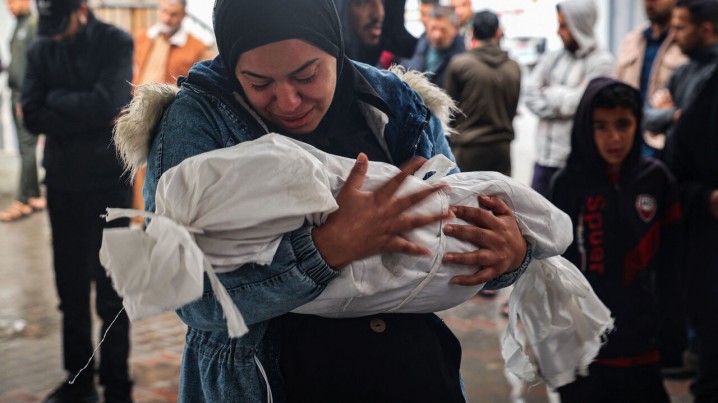 هشتاد و چهارمین روز ازسرگیری جنگ غزه؛ از تله‌های مرگبار تا زنگ خطر تعطیلی بیمارستان‌ها