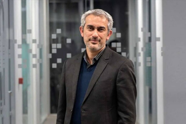 برنامه‌های مدنی زاده نشانگر شناخت دقیق او از واقعیت اقتصاد کشور است