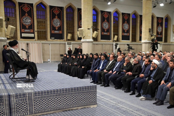 نمایندگان مجلس به دیدار رهبر انقلاب می‌روند