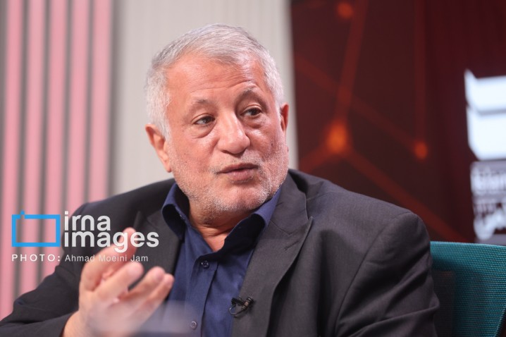 کسی مخالف مذاکره نیست/ پزشکیان به طور جدی وارد میدان شود