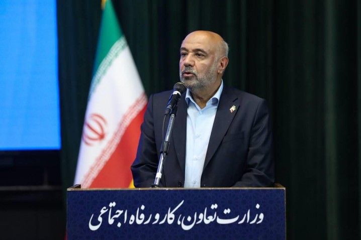 وزیر رفاه: بحران جنگ، آغاز تحول در نظام تأمین اجتماعی ایران شد