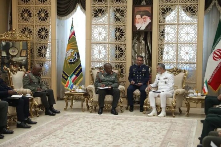 صدای ماندلا از فراسوی گور: چرا آفریقای جنوبی باید در برابر فشار آمریکا بر ایران مقاومت کند