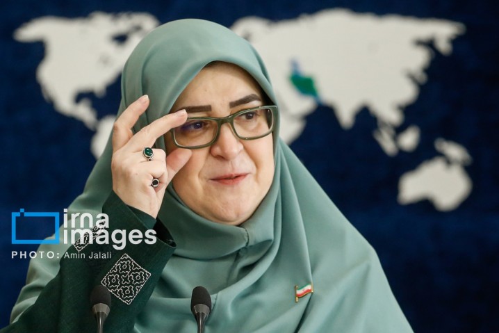 اقدامات دولت به مردم گزارش می شود/ مهاجرانی شنبه و دوشنبه در تلویزیون