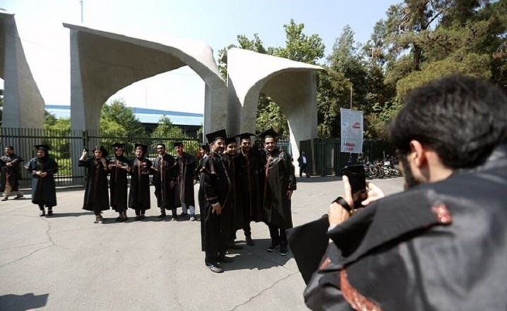 چرا دانشگاه از چشم مردم افتاده است؟