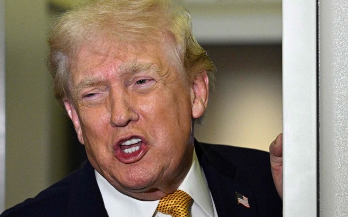 اروپا ابزار و اراده‌ای برای ایستادگی در برابر ترامپ ندارد