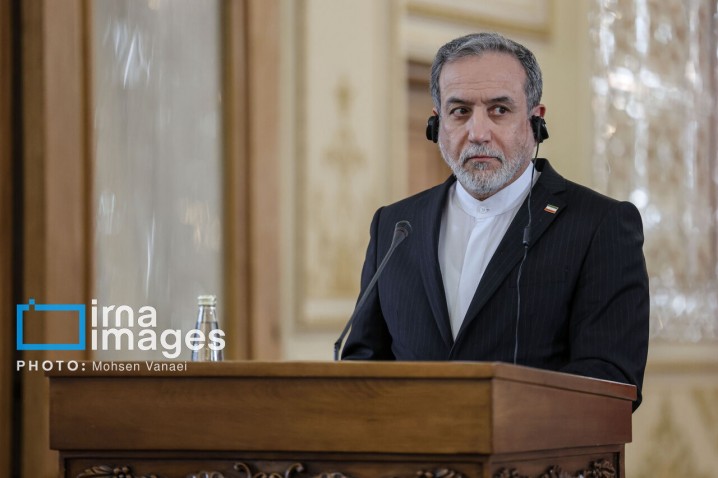 عراقچی: آمریکا باید در برابر اقداماتش پاسخگو باشد