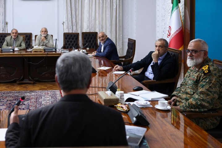 پزشکیان: بیش از هر زمان دیگری به روحیه جهادی در مدیریت مسائل کشور نیازمندیم