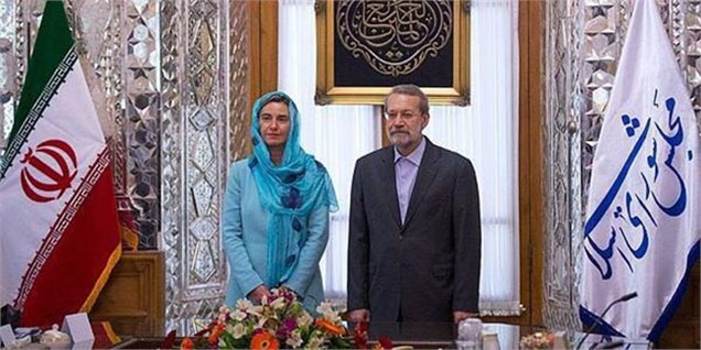 موگرینى: اراده سیاسی در حل مشکلات و موانع بانکى در واشنگتن وجود دارد