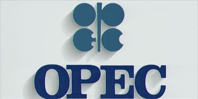 موافقت عربستان با کاهش ۴ درصدی تولید نفت برای تقویت قیمت‌ها