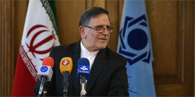 الان زمان حذف صفر از پول ملی نیست/ با بلوکه کردن بخشی از سپرده برای دادن وام مخالفم