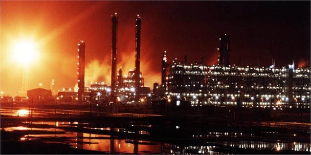 مجموع تولید محصولات پتروشیمی ایران امسال به مرز ۵۹ میلیون تن می‌رسد