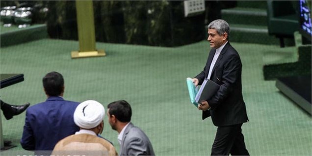 سوال از طیب نیا درباره ارائه لیست دارایی‌های ایران در خارج از کشور اعلام وصول شد