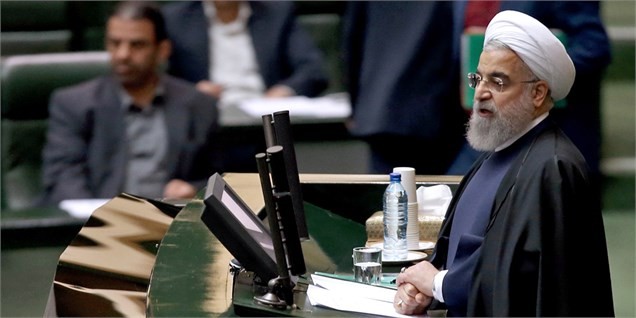 نرخ ارز روحانی را به مجلس می‌کشاند؟