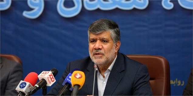 صادرکنندگان دلارهای خود را به سامانه نیما بسپارند