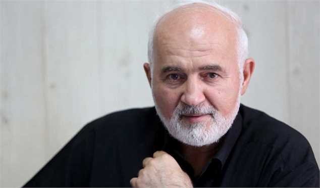 با تغییر کابینه مخالفم/ سیف باید عزل شود