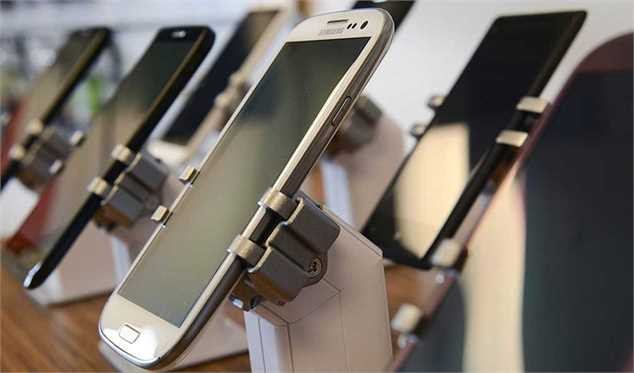 رونق واردات تجاری موبایل با استفاده از معافیتهای مسافری/ رجیستری را دور زدند