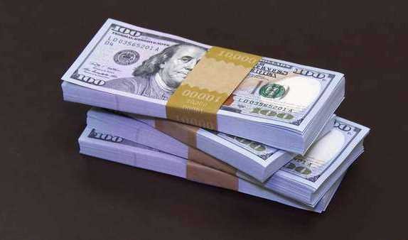 نرخ فروش دلار در بازار ثانویه وارد کانال ۷ هزار تومان شد