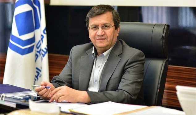 رئیس کل بانک مرکزی: در بازار ارز دخالت می‌کنیم