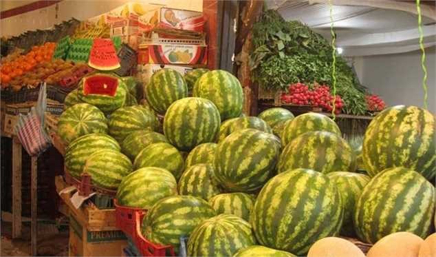 تخلف در بازار میوه و تره‌بار/ یک میوه ۶ بار دست به دست می‌چرخد