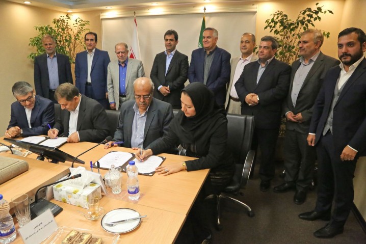 امضای قرارداد ساخت «نخستین کارخانه تولید آلومینا با بوکسیت معدن خارجی»