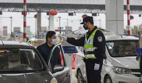 تعلیق پروازهای چین برای پیشگیری از ورود کرونا / تمهیدات ویژه برای بازگشت مسافران ایرانی از چین