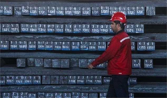 فولاد ایران برخلاف تولید جهانی رشد داشت