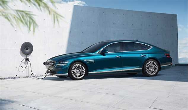 خودرو لوکس تمام برقی جنسیس رونمایی شد