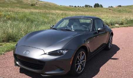 مزدا MX-5 میاتا 2021 با آپشن‌های بیشتر و چهره ای متفاوت معرفی شد