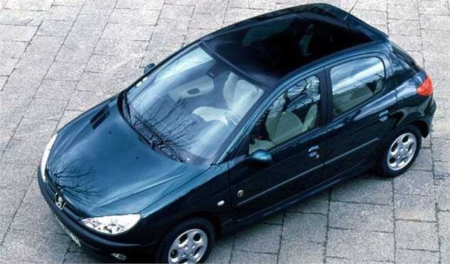 پژو ۲۰۶ سقف شیشه ای در راه بازار/ قیمت تخمینی محصول جدید ایران خودرو