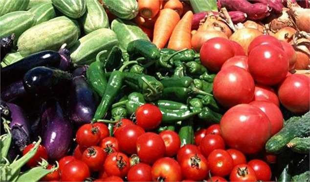 بازار صیفی‌جات داغ شد/خیار و پیاز در صدر افزایش قیمت