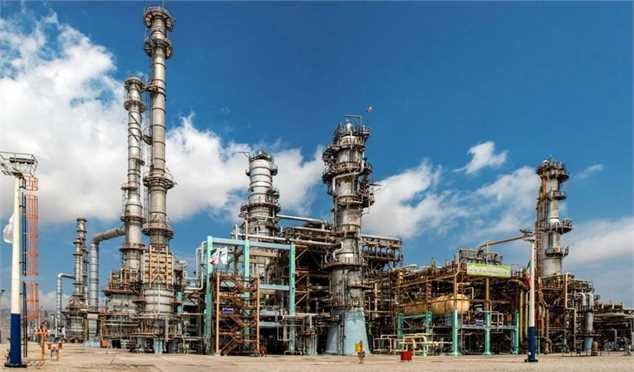 فرصت‌های ایران از تعلیق ۶ ماهه تحریم نفتی ونزوئلا