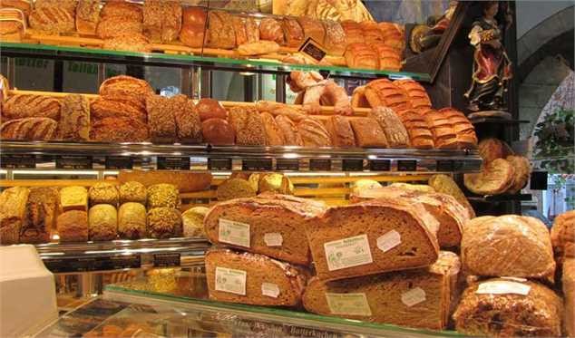 مجوز صادرات نان ابلاغ شده است/ کاهش ۲۰ درصدی تقاضای نان فانتزی