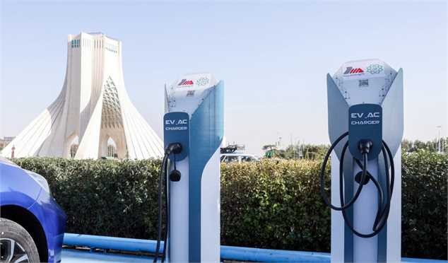 ساخت مرحله نخست ایستگاه های شارژ خودروهای برقی در ۸ نقطه تهران