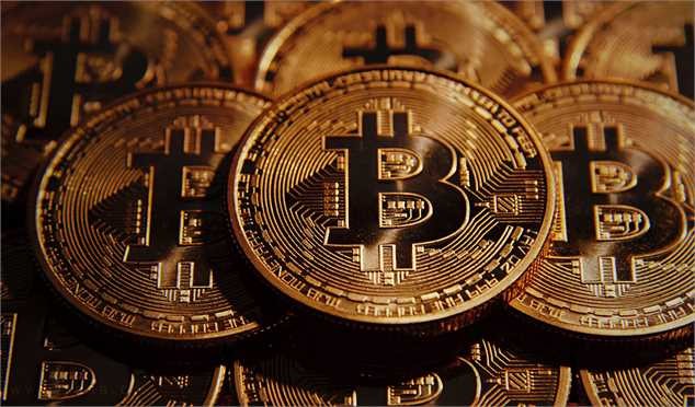 کاهش قیمت بیت کوین تا ۶۳ هزار دلار