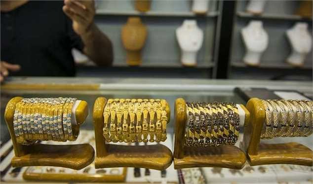 کاهش قیمت طلا در بازار داخلی علیرغم افزایش انس جهانی/ کاهش ۳۰۰ هزارتومانی حباب سکه